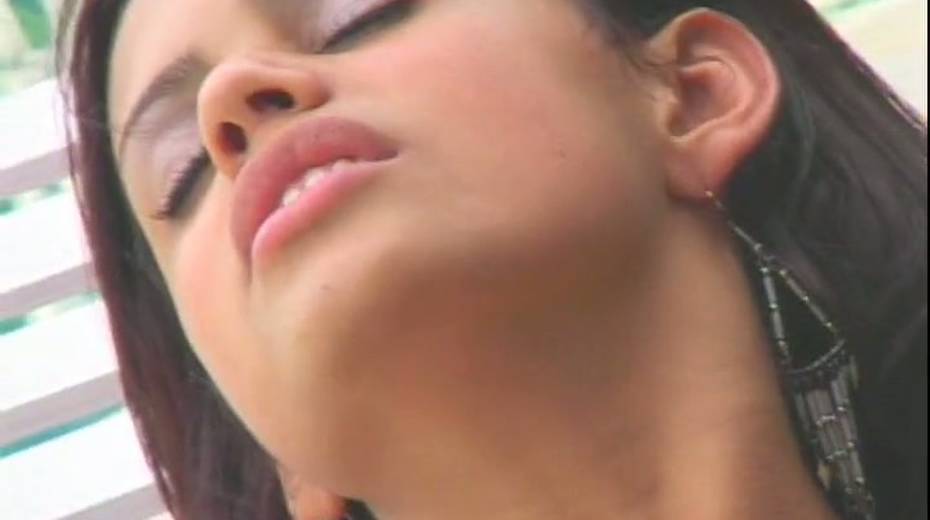 Torrid Latin girl sucking two hard dicks on a lawn outdoor - 10. pic