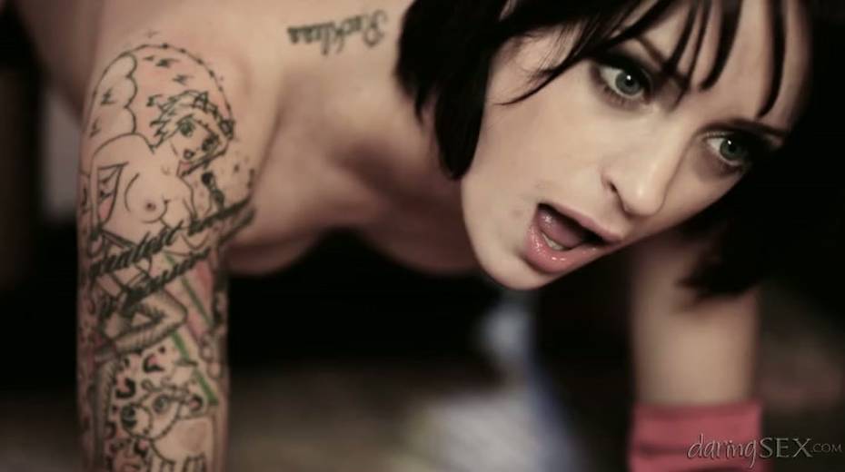 Raven haired filthy wench gets fucked by a couple of brutal dawgs - 13. pic