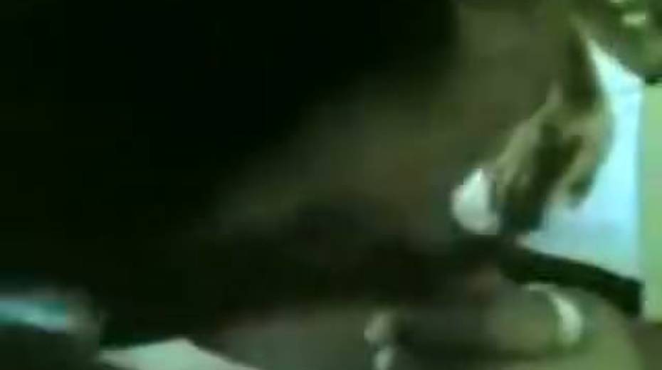 Cock crazed Indian slut gives her lover a nice blowjob - 10. pic