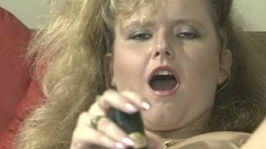 Thirsting fair haired chick with chubby shapes fucks her kitty with dildo in bed - 8. pic