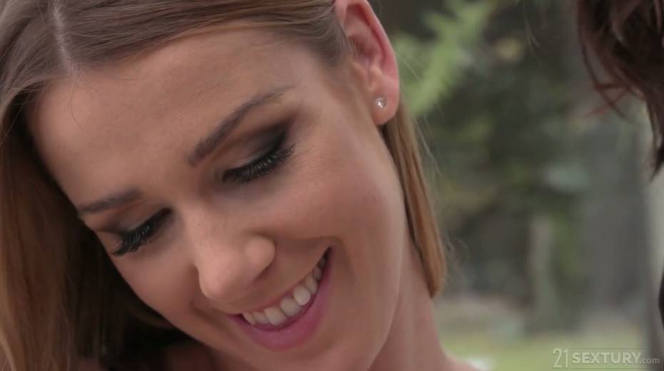 Dude fucks two anal-insane babes without mercy and cum on their faces - 2. pic