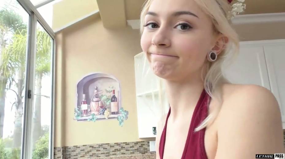 Pretty young blonde Chloe Temple licks anal hole and gets fucked hard - 3. pic