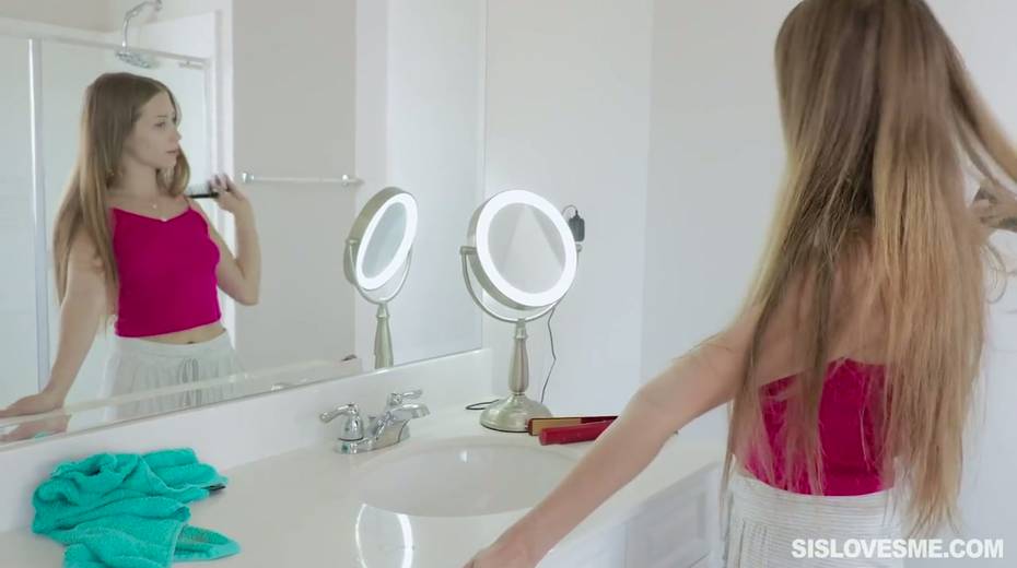 Lovely teen Audrey Hempburne enjoys swallowing hard big cock of her new boyfriend - 4. pic