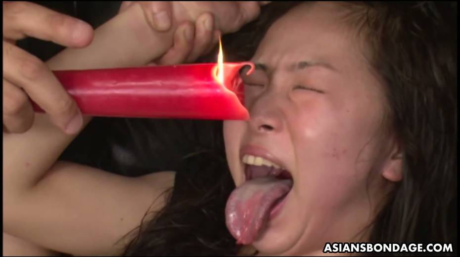 Several dudes fuck bootyful and juicy Asian hooker Ai Mizushima - 17. pic