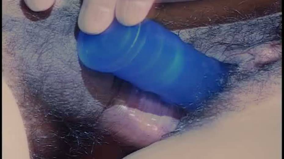 After 69ying he puts his girlfriend's sex toys to good use - 11. pic