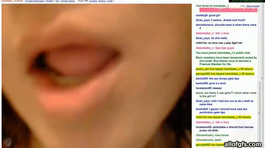 Playful Asian girls are showing off their sexy bodies on webcam - 11. pic
