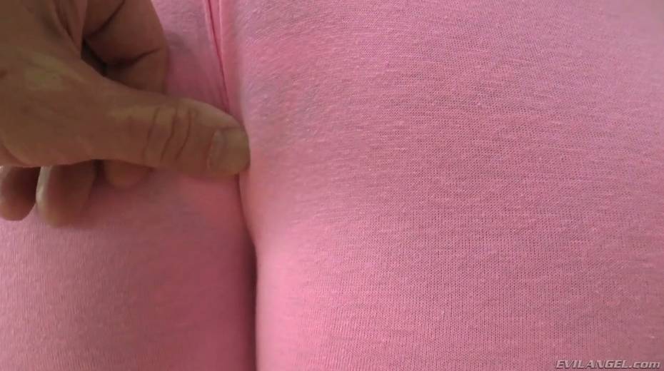 Super sexy cameltoe of naughty hottie Alby Rydes will turn you on very much - 8. pic
