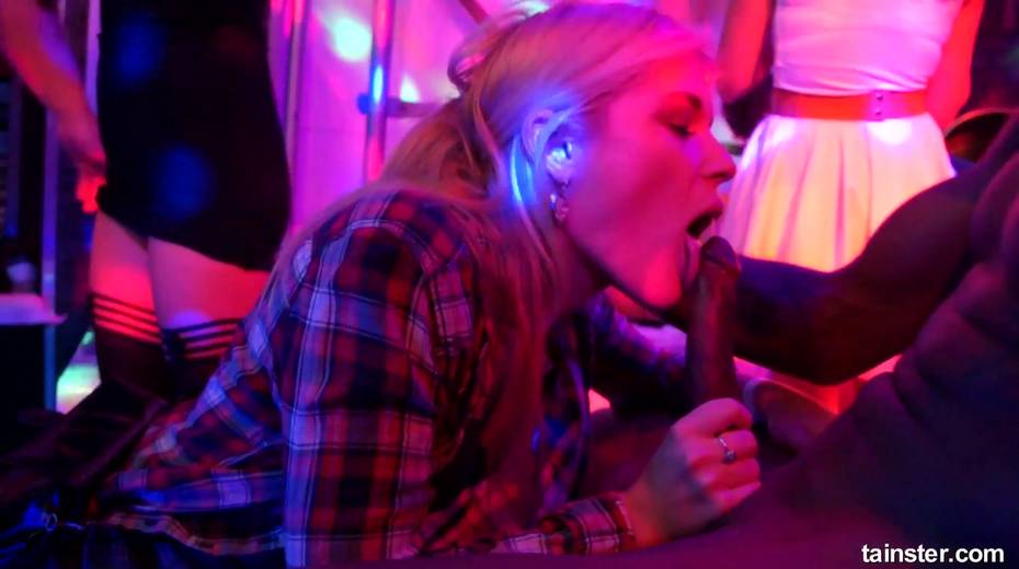 Sex-insane bitches get fucked at the party - 3. pic