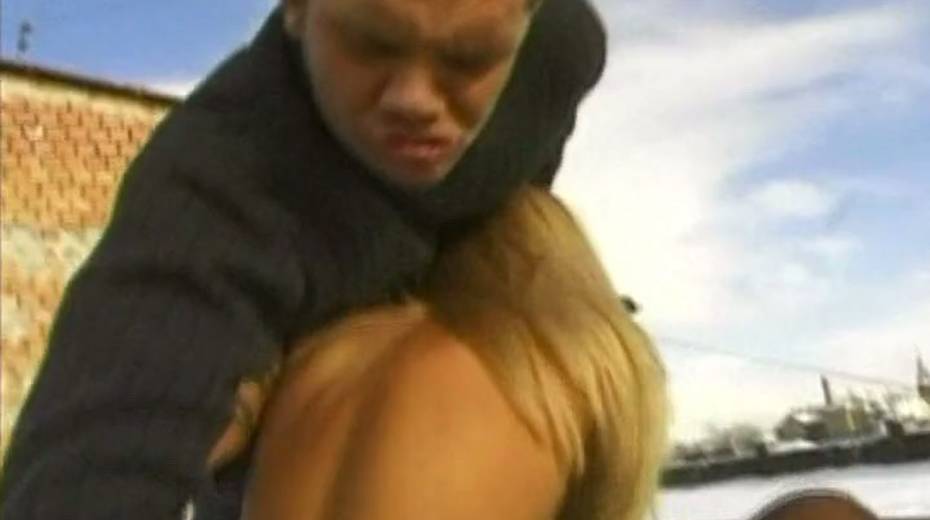 Dirty-minded bootylicious blondie sucks fat massive dick on the roof - 9. pic