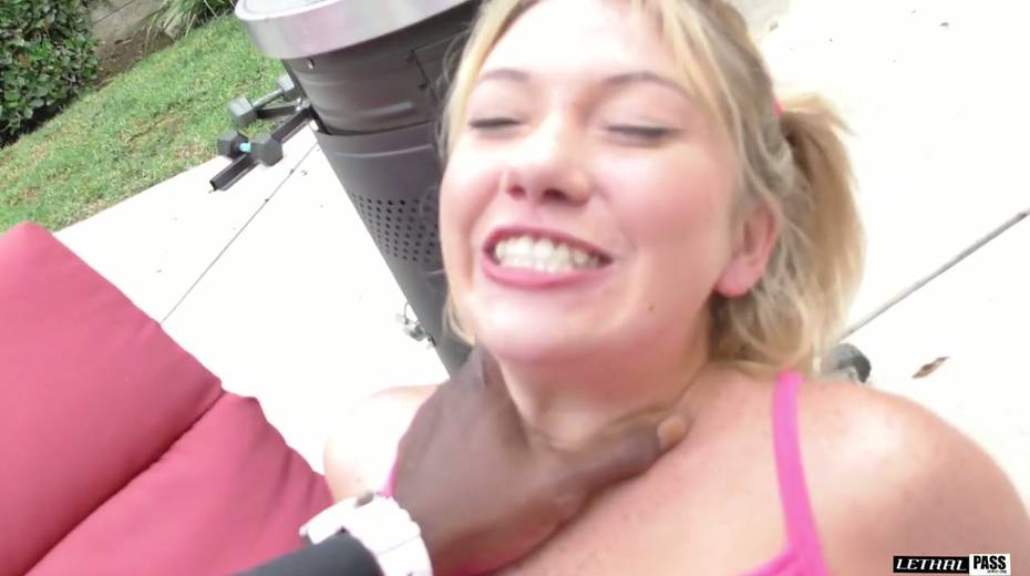 Blondie Zelda Morrison hooks up with hot blooded BBC by the poolside - 15. pic