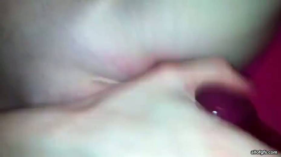 Fuck starving Russian chick pleases her wet pussy with purple sex toy - 7. pic