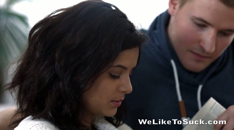 Alluring teen with pierced nose Xena gives a sensual blowjob before sex - 2. pic