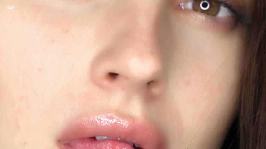 Man eating babe Aliana performs her pinkish yummy closeup pussy - 5. pic