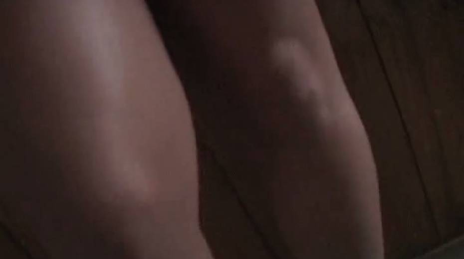 Thick and busty slut playing with herself in kinky solo video - 2. pic