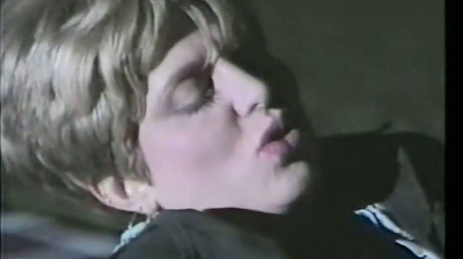 Lubricious vintage whore gets her pussy munched right on the table - 4. pic