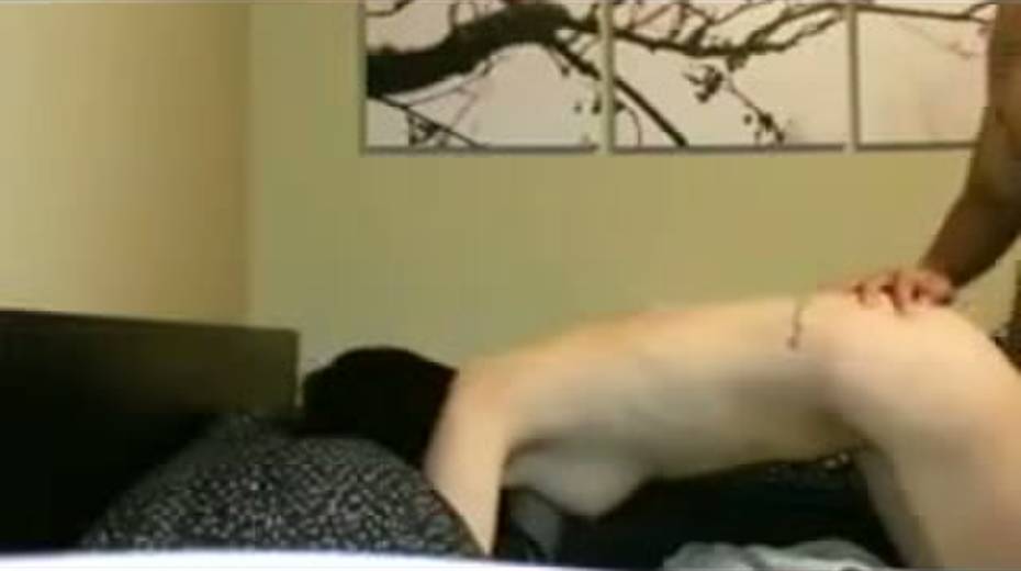 Petite bodied Chinese babe nailed hard in a missionary position - 7. pic