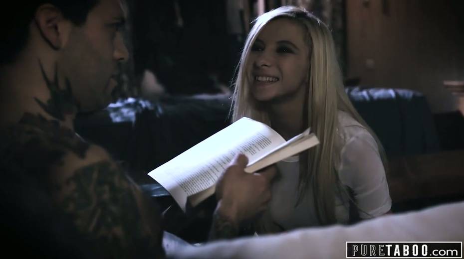 Spoiled babe Kenzie Reeves hook sup with one tattooed stud after party - 5. pic