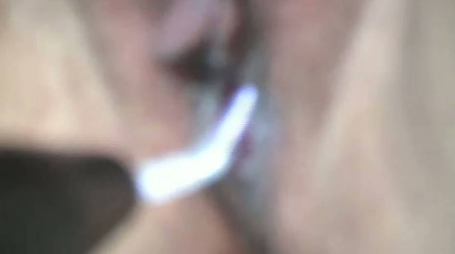 This weird sex toy does the job to get her dripping wet and cum - 8. pic