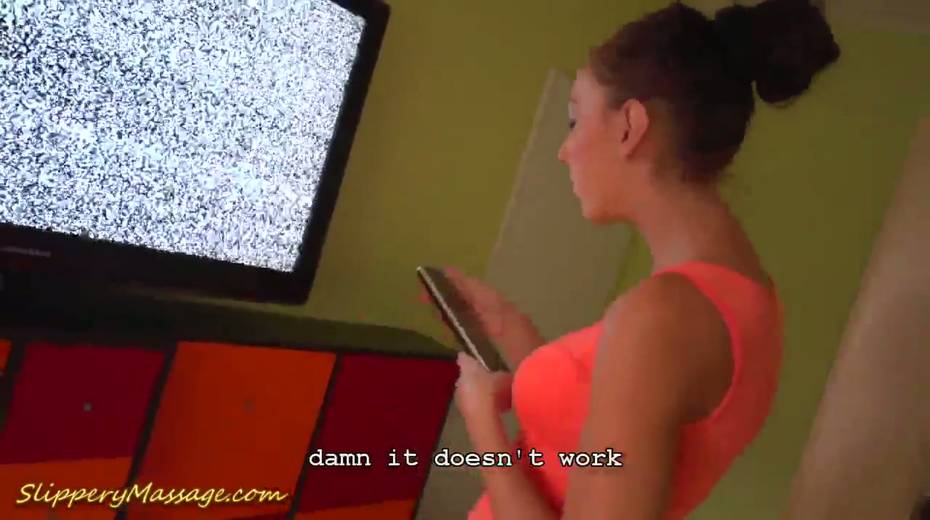 Sizzling leggy hottie El Storm gives an interview - 2. pic