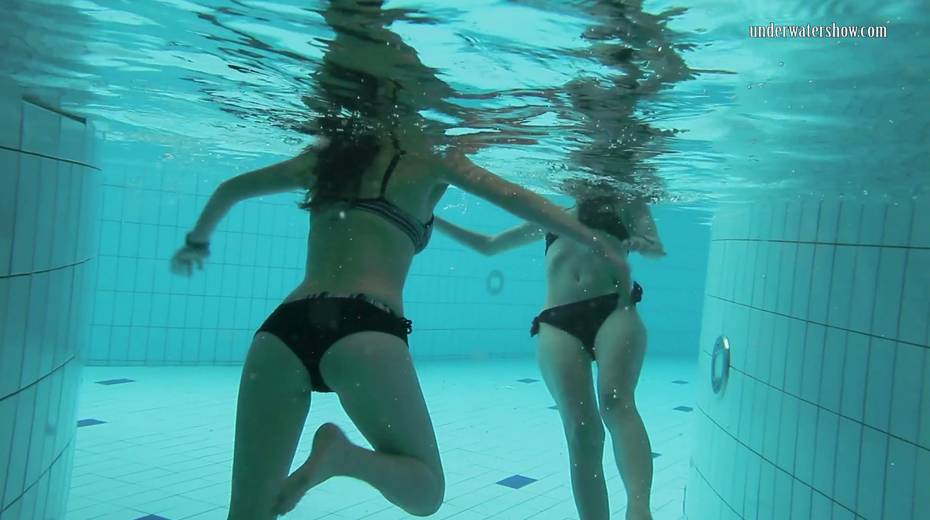 Two swimming babes undress under the water and do tricks - 3. pic