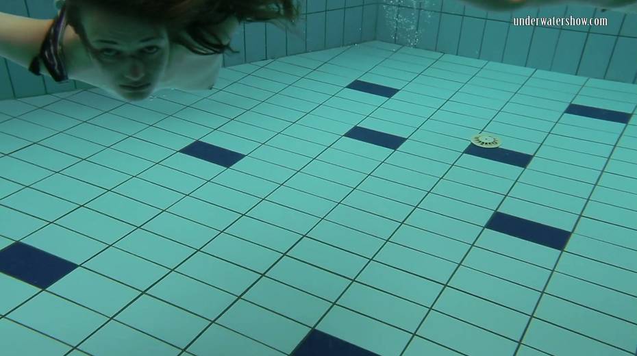 Two swimming babes undress under the water and do tricks - 8. pic