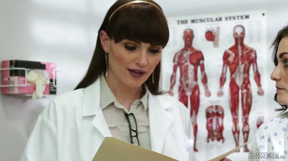 Sexy shemale doctor Natalie Mars is fucking sex tattooed patient - 2. pic