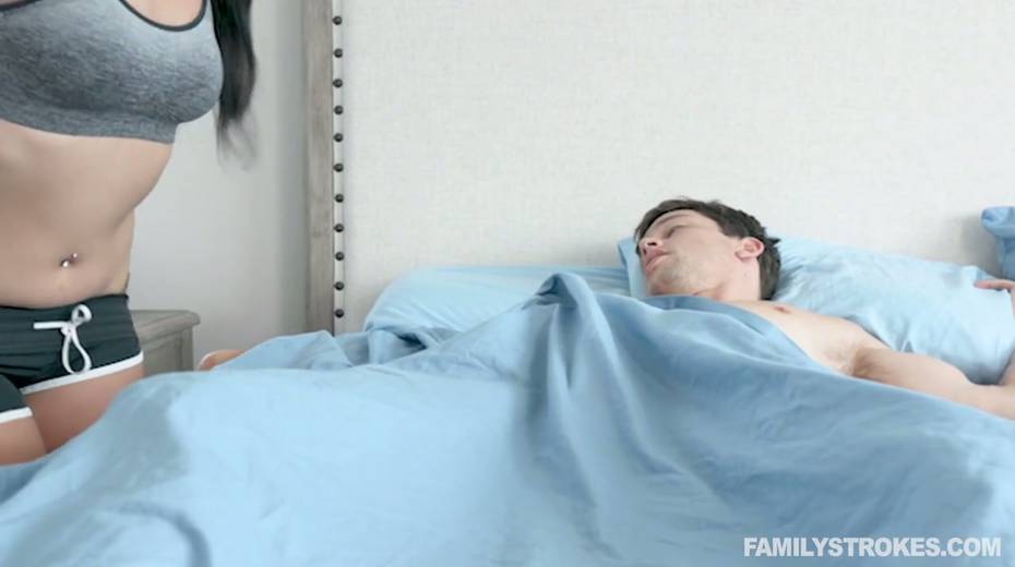 Nasty stepsister Karmen Santana can't resist sucking her step brother hard dick - 4. pic
