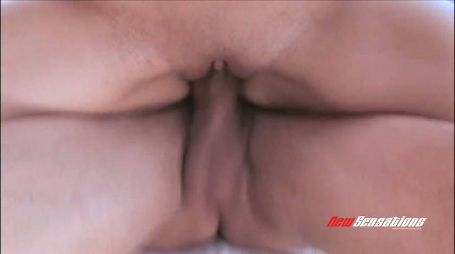 Appetizing bootyful blonde babe Jenny Hendris gets poked missionary style - 11. pic