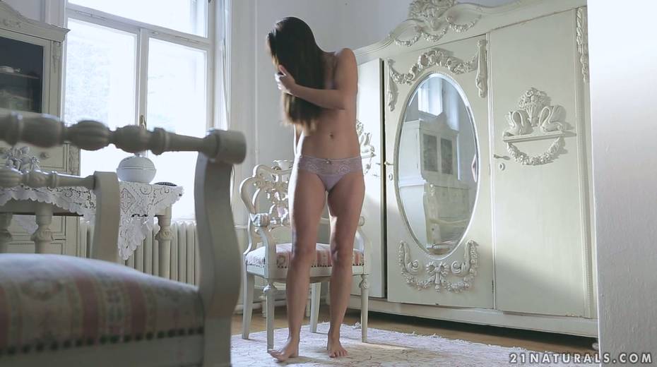 This orgasm craving babe has an ass to die for and her angelic face wow - 6. pic