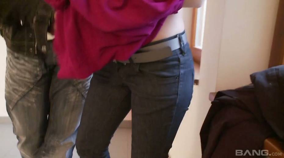 Picked up blonde Teandra jerks off dick and takes cumshots on her small tits - 6. pic