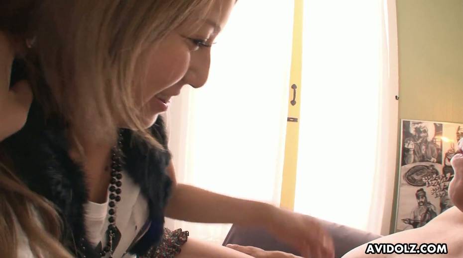 Naughty Japanese chick Sakura Kiryu is sucking a hard and thick small dick - 10. pic