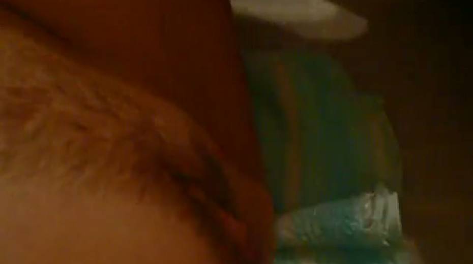 Amateur girl getting her pussy polished properly in homemade sex tape - 7. pic