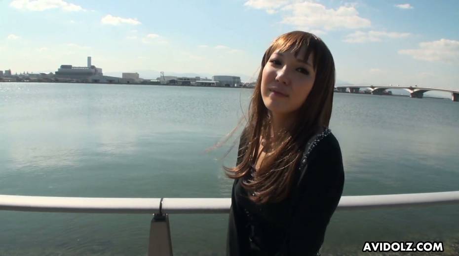 Asian goody-goody Kei Mizushima gives the best ever blowjob and swallows cum - 2. pic