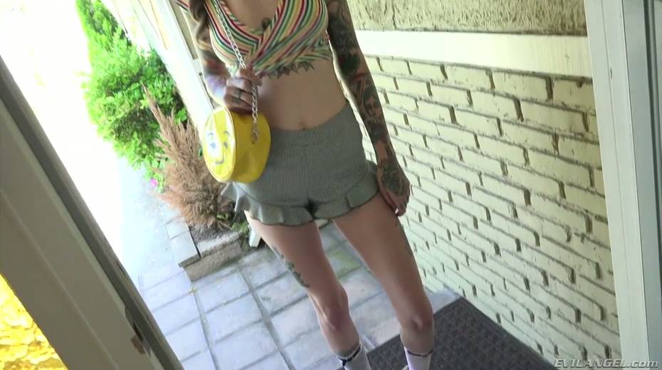 Kinky tattooed dude drills mouth and pussy of nasty chick Rocky Emerson - 2. pic