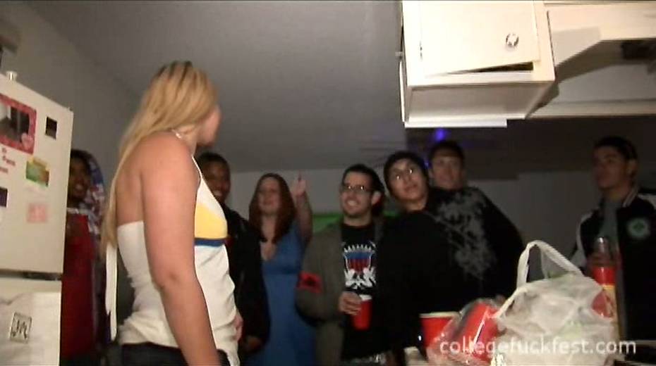Bitchy redhead girl gets slammed at dirty college fuck fest - 2. pic