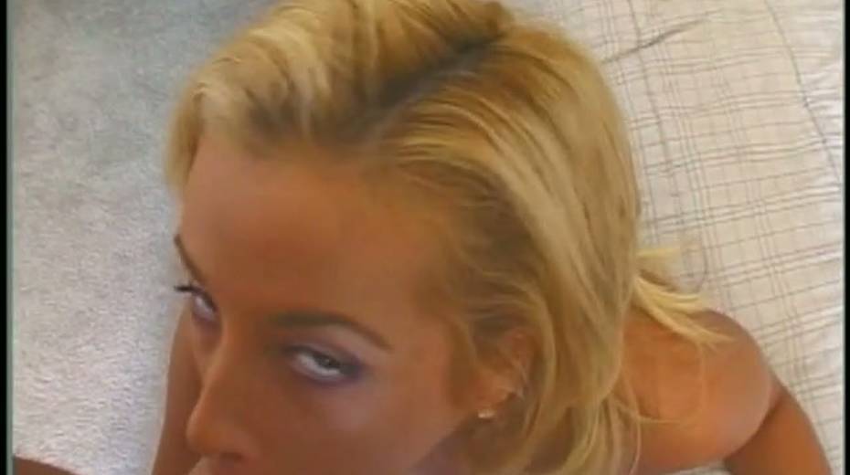Blue eyed slutty blondie shows off solid oral skills on POV camera - 14. pic