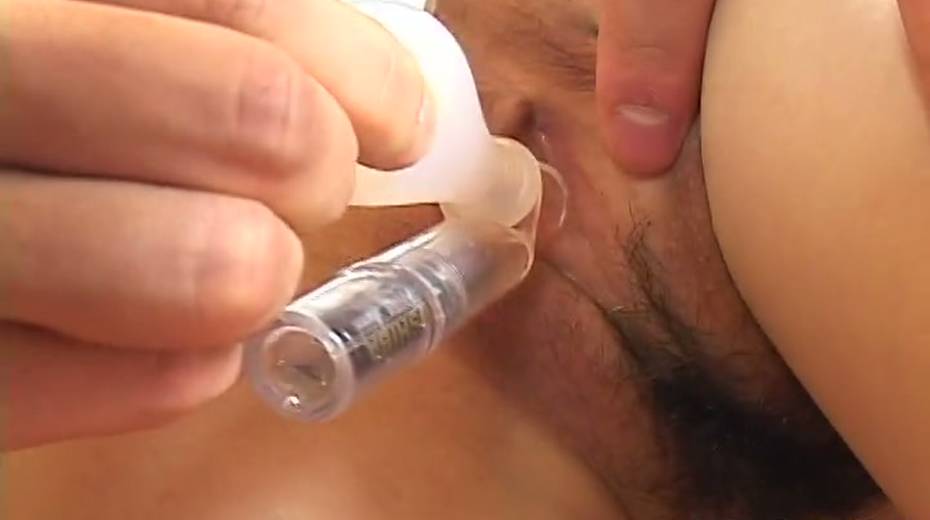 Asian nympho loves it when her boyfriend fucks her with sex toys - 9. pic