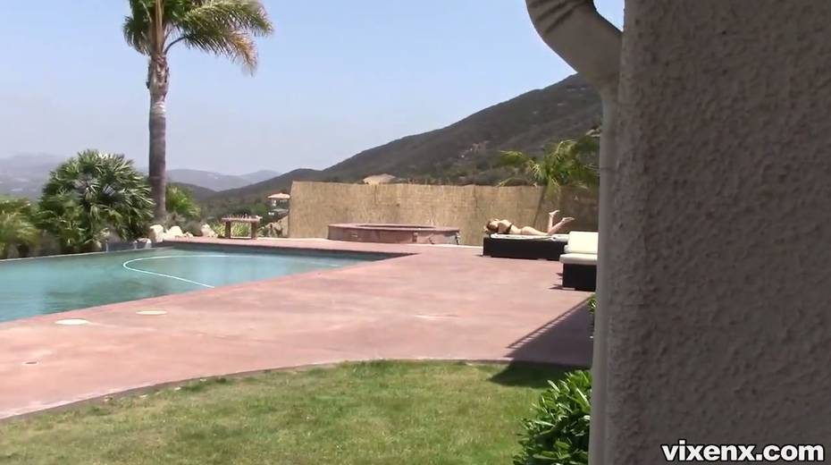 Pretty babe Lyra Law is sucking dick on a pov camera after taking a sunbath - 2. pic