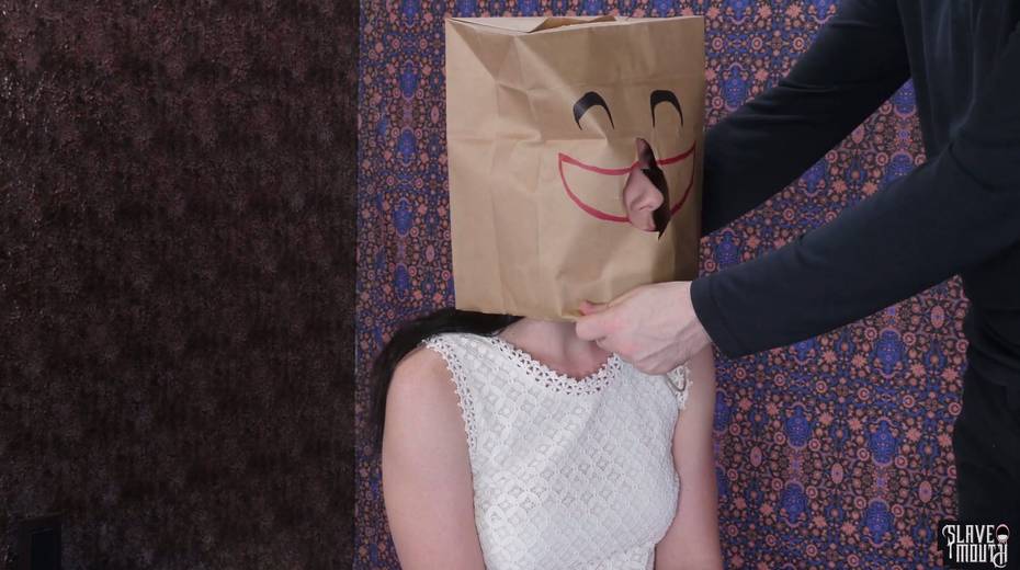 Kinky pervert in mask fucks mouth of naughty chick with bag on head - 2. pic