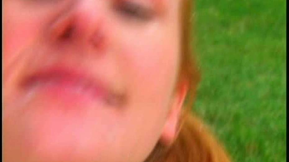Redhead Gen Padova with pigtails provides dude with blowjob on picnic - 15. pic