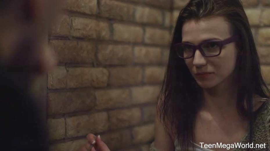 Nerdy brunette in glasses Nelya is fucked on the first date - 2. pic