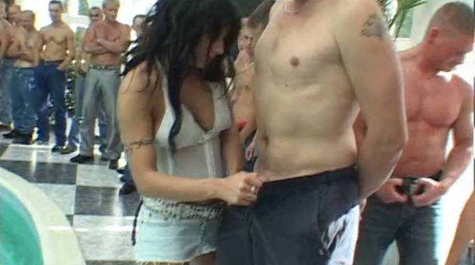 Lustful bitch with jet black hair blows several cocks by the pool - 3. pic