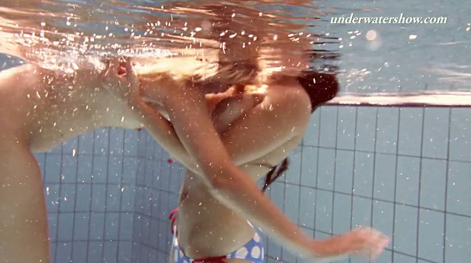 Alluring hottie Iva Brizgina and her nasty GF are stripping under the water - 8. pic
