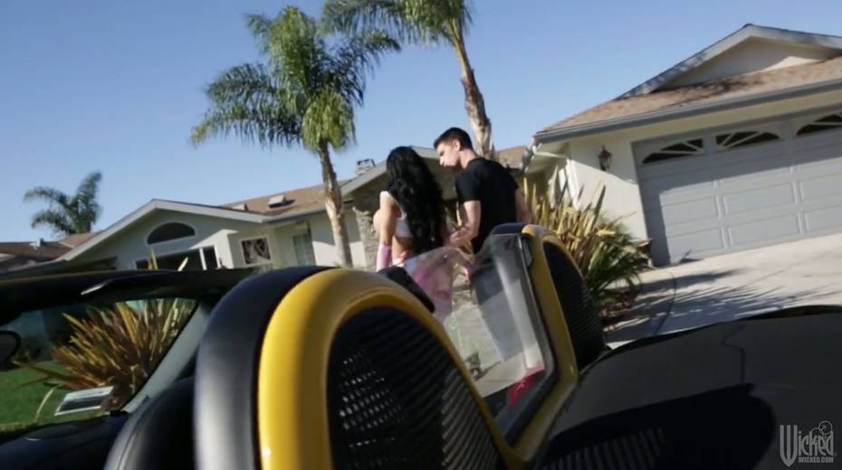 Busty and bootyful slut Amy Anderssen is fucked by furious dude - 2. pic