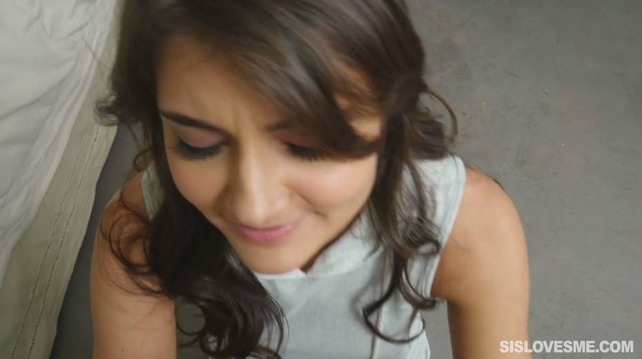 Sizzling stepsister Adria Rae is having sex with her kinkystep brother - 4. pic