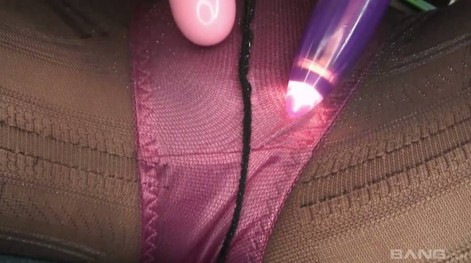 Yummy Asian closeup pussy is toyed and fully satisfied - 8. pic