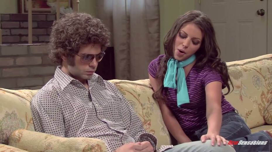 Hot sex parody of The Big Bang Theory - 4. pic