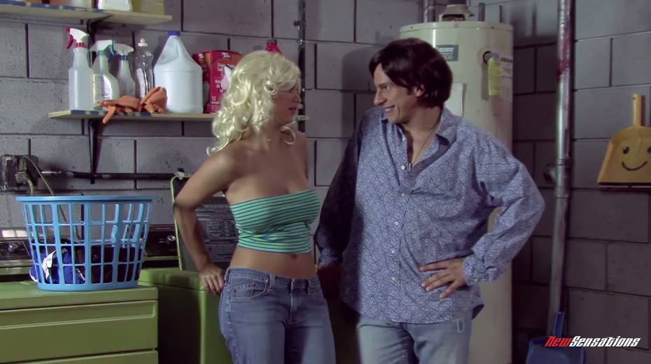 Hot sex parody of The Big Bang Theory - 20. pic