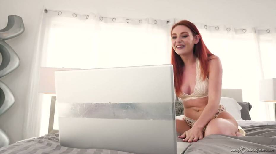 Red haired webcam hottie Lacy Lennon gives a deepthroat blowjob - 3. pic