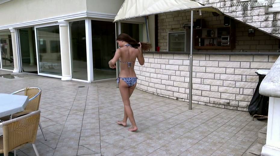Yummy babe Irina Russaka is stripping under the water - 3. pic